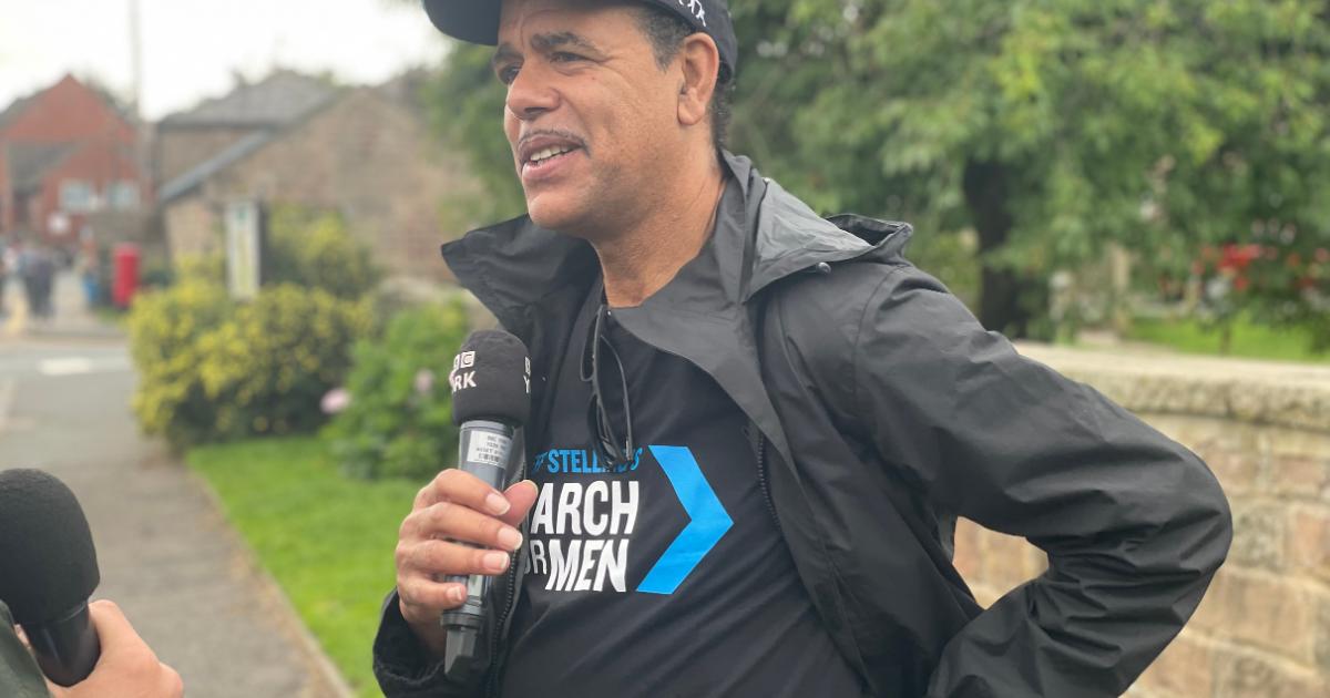 Chris Kamara is taking on the Great North Run for 2026