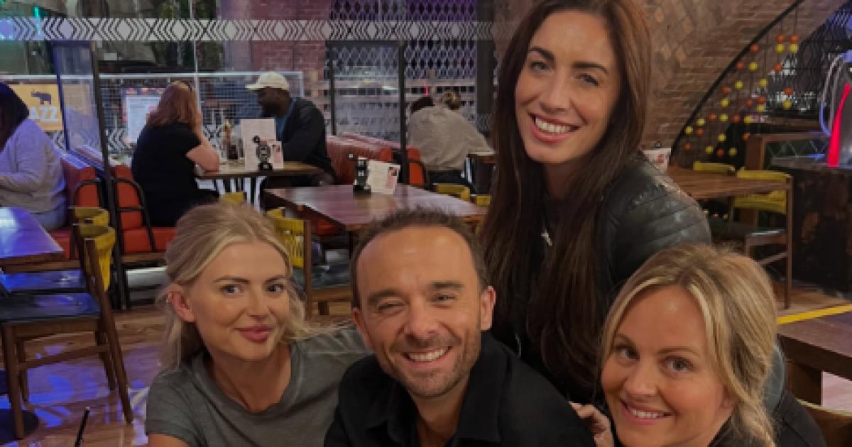 Coronation Street stars spotted at Bolton's Nando's