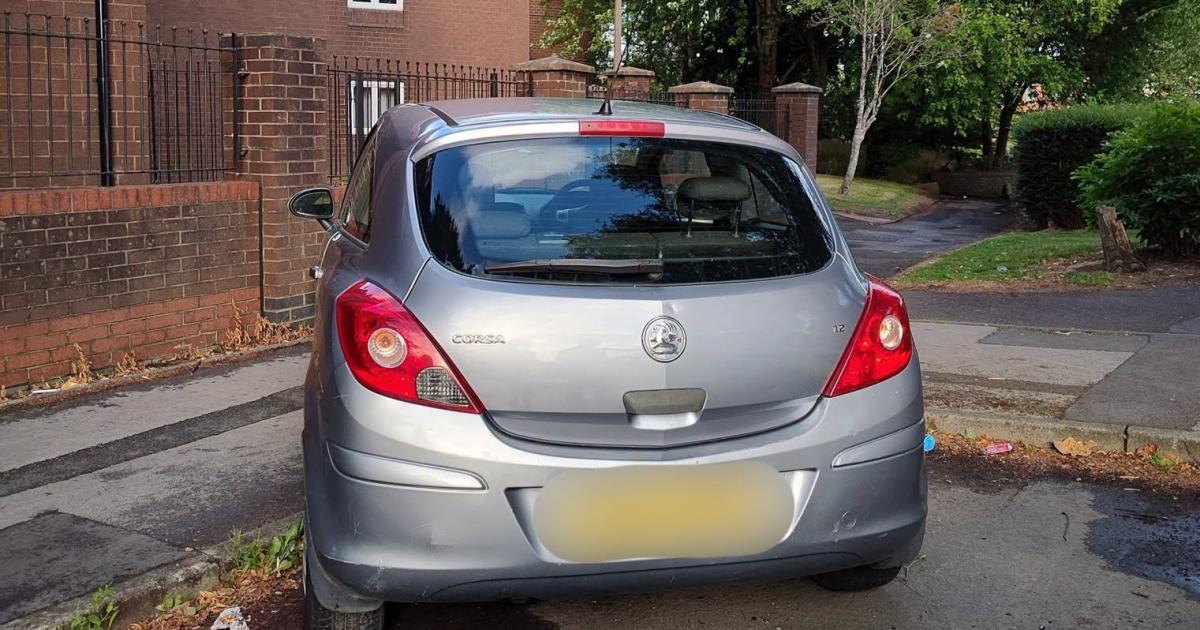 Driver arrested after police pursuit in Halliwell during patrol