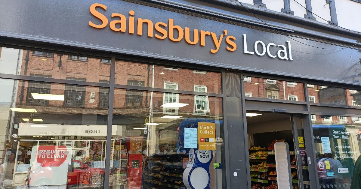 'Half-naked' man causes stir outside Sainsbury's in York