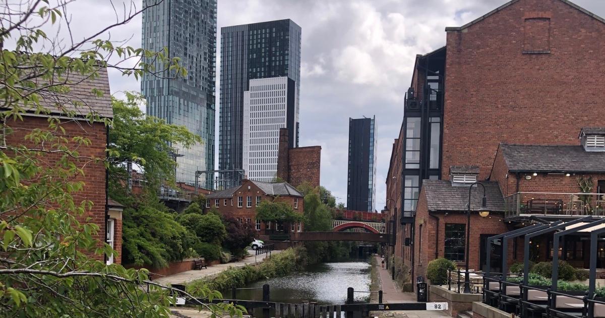 REVIEW - New walking tours uncover history of Manchester