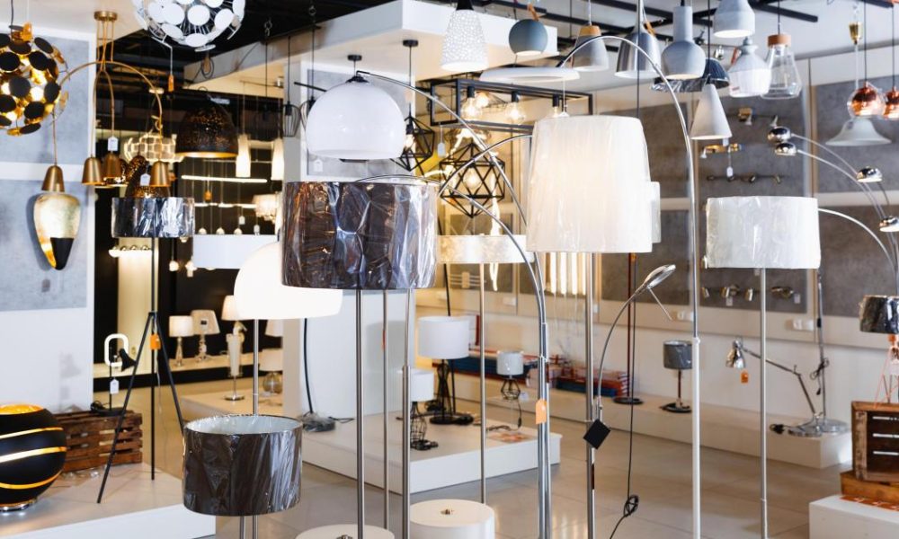 UK lighting retailer enters administration after 26 years