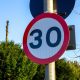 Driving instructor's 30-second trick to know speed limit