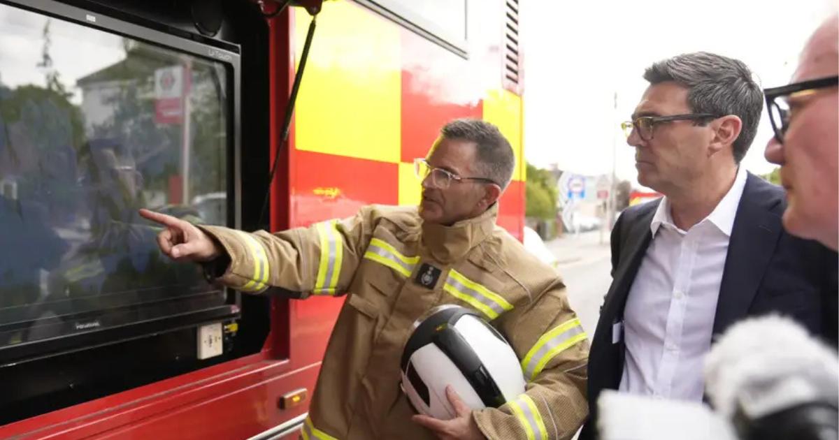 Andy Burnham warns all smokers amid disposable BBQ ban