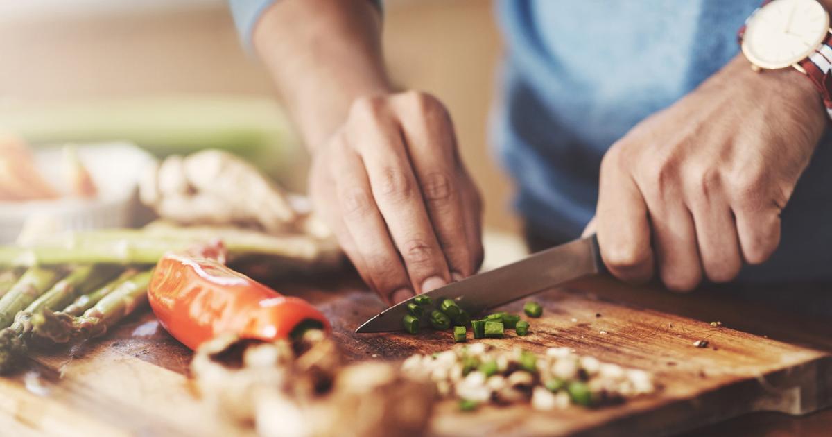 Pharmacist's salmonella warning as UK cases continue to rise