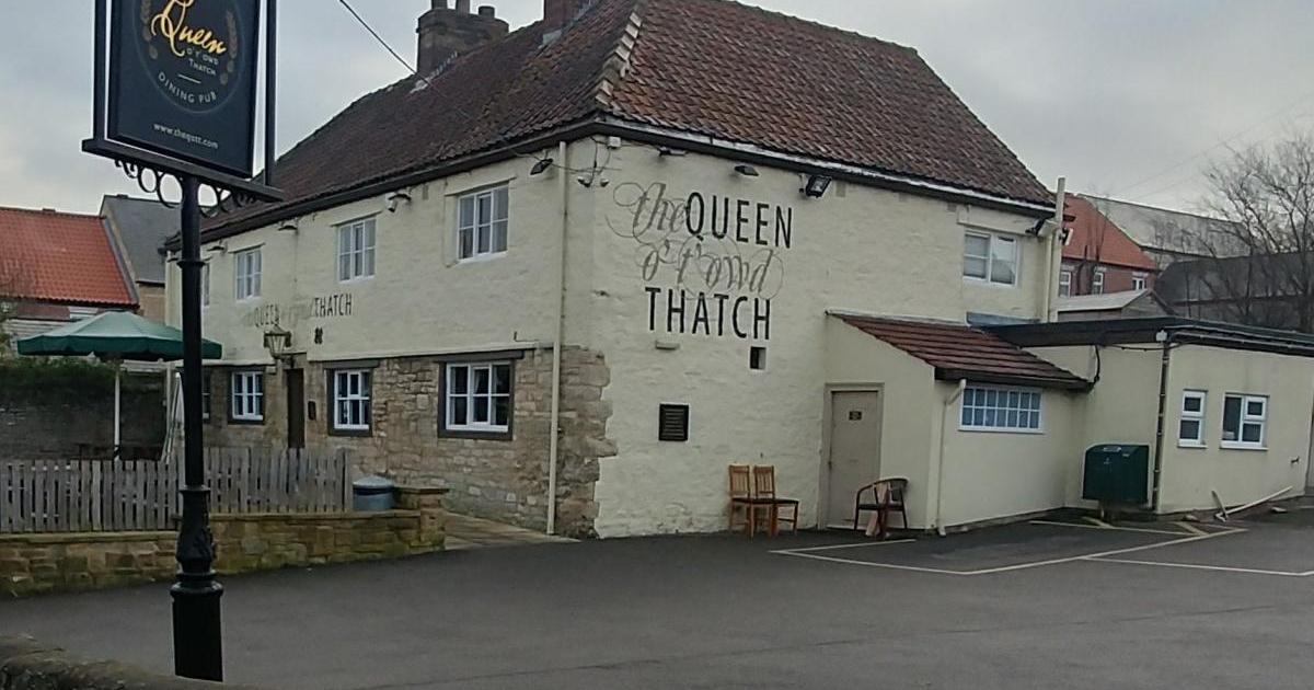 The Queen O' T'Owd Thatch in South Milford has closed