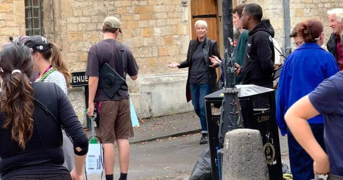 UK acting legend, 67, spotted filming new TV series