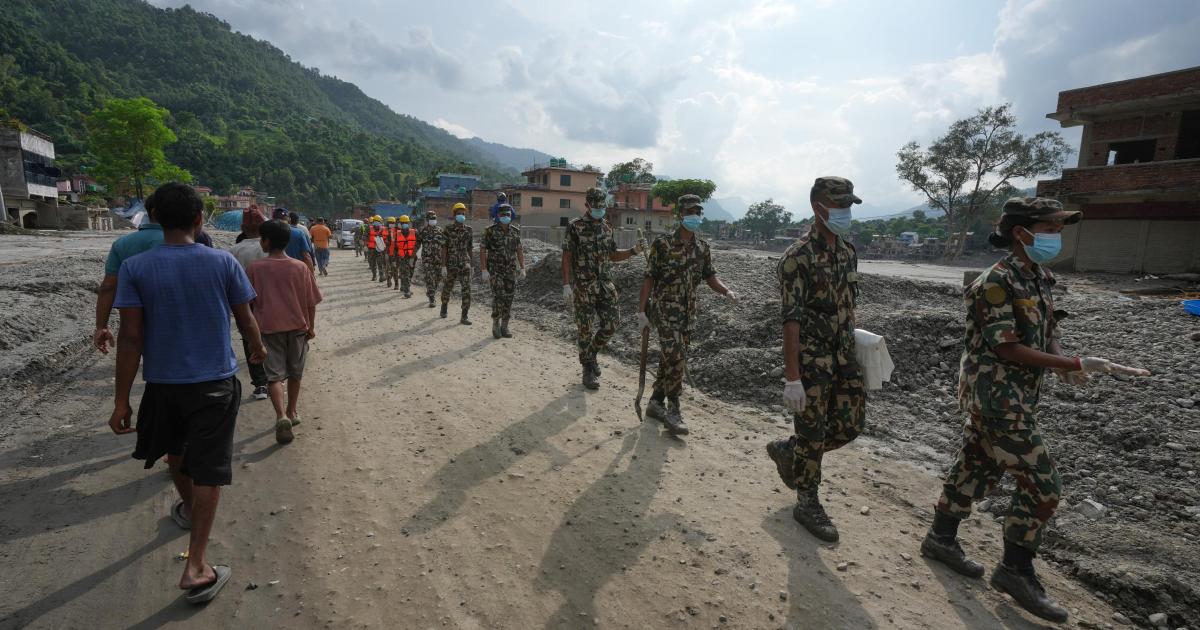 Catterick Gurkhas support Nepal after devastating floods