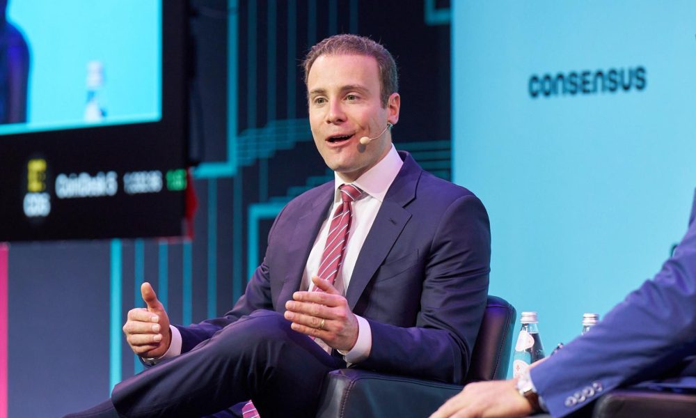 U.S. CFTC chief puts staff on notice to create crypto regulations if Clarity Act fails