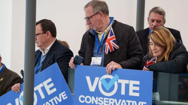 The Tories will not recover by working with Reform