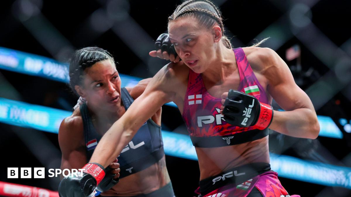 Dakota Ditcheva fighting Denise Kielholtz