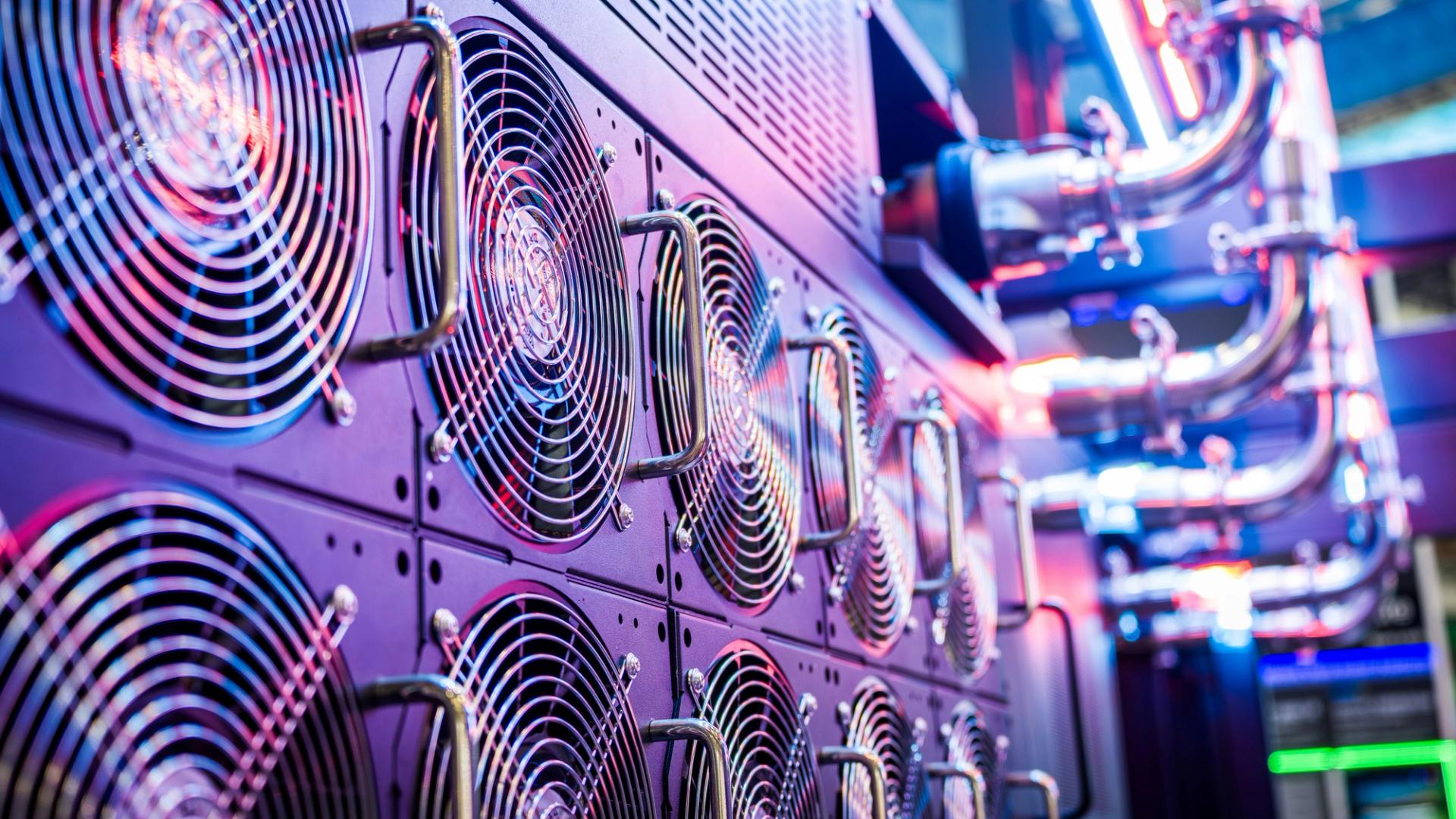 Solo Bitcoin (BTC) miner nets $200,000 as Coldcard wallet hack rocks sentiment: Crypto Daily