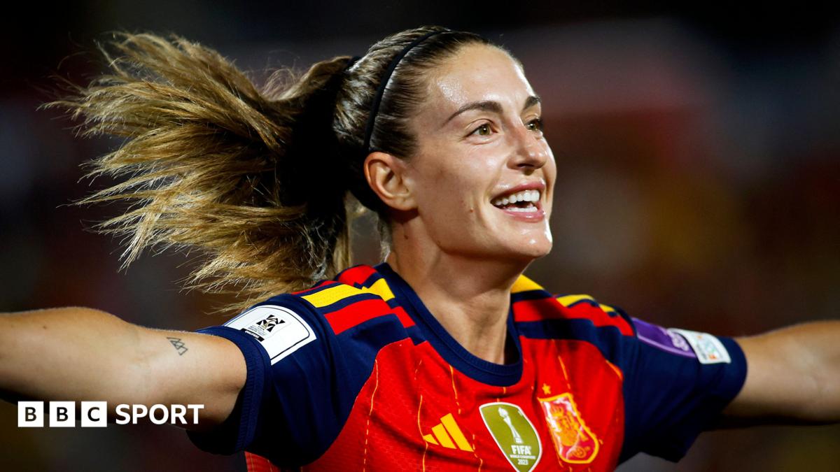 Alexia Putellas celebrating with Barcelona
