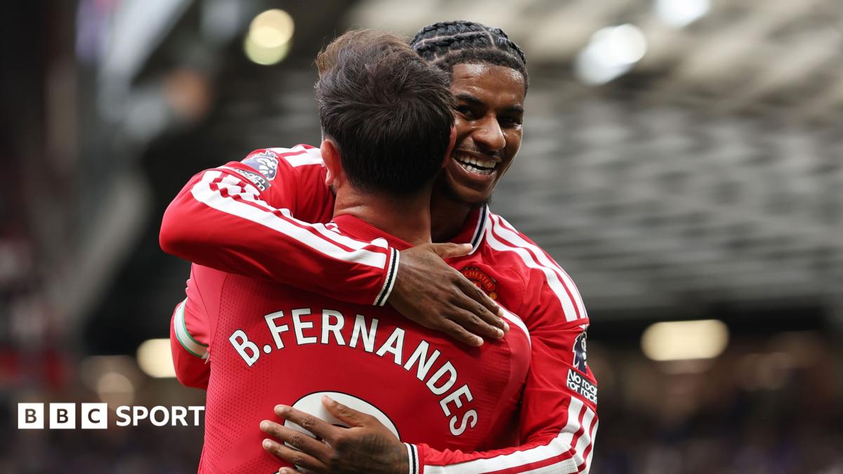 Manchester United beat Ipswich 5-1 on Sunday