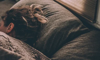 How To Pick The Perfect Pillow, According To Science