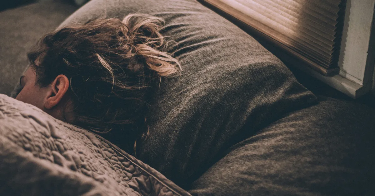 How To Pick The Perfect Pillow, According To Science
