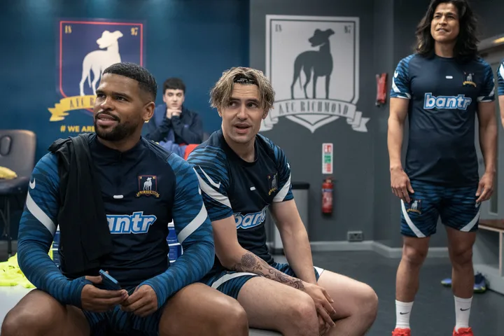 Kola Bokinni and Phil Dunster on the set of Ted Lasso's third season