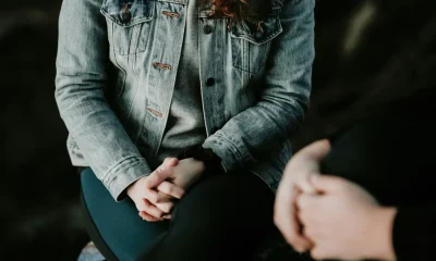 Therapist Shares Signs A Couple's Headed For Divorce