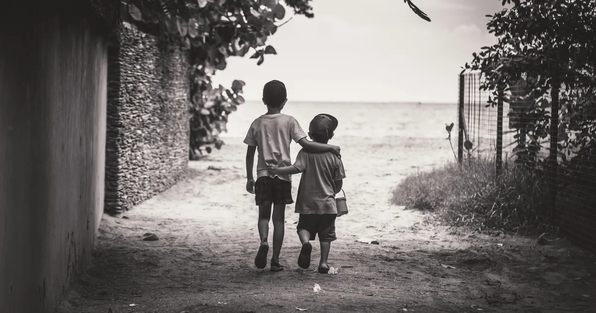 What Your Birth Order Says About Your Health, Wealth, And IQ