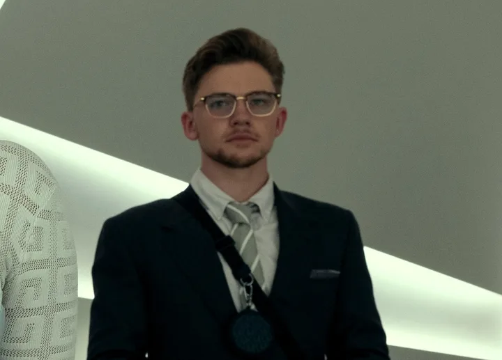Igby Rigney as Toby in The Fall Of The House Of Usher