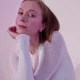 Hannah Einbinder Interview: Hacks Star Talks Gillian Anderson And Political Activism