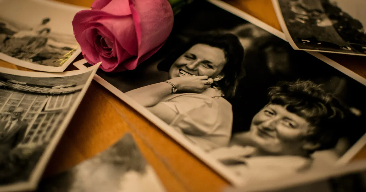 How Memory Changes With Age (It's Not Just Forgetting)