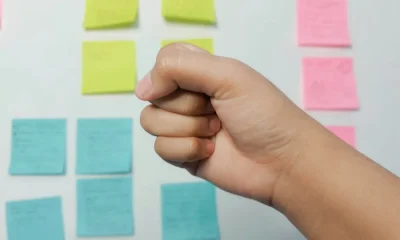 The 'Fist-Edge-Palm' Test Could Help Spot Dementia