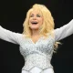 Dolly Parton's 9 To 5, Jolene And Islands In The Stream Return To UK Chart