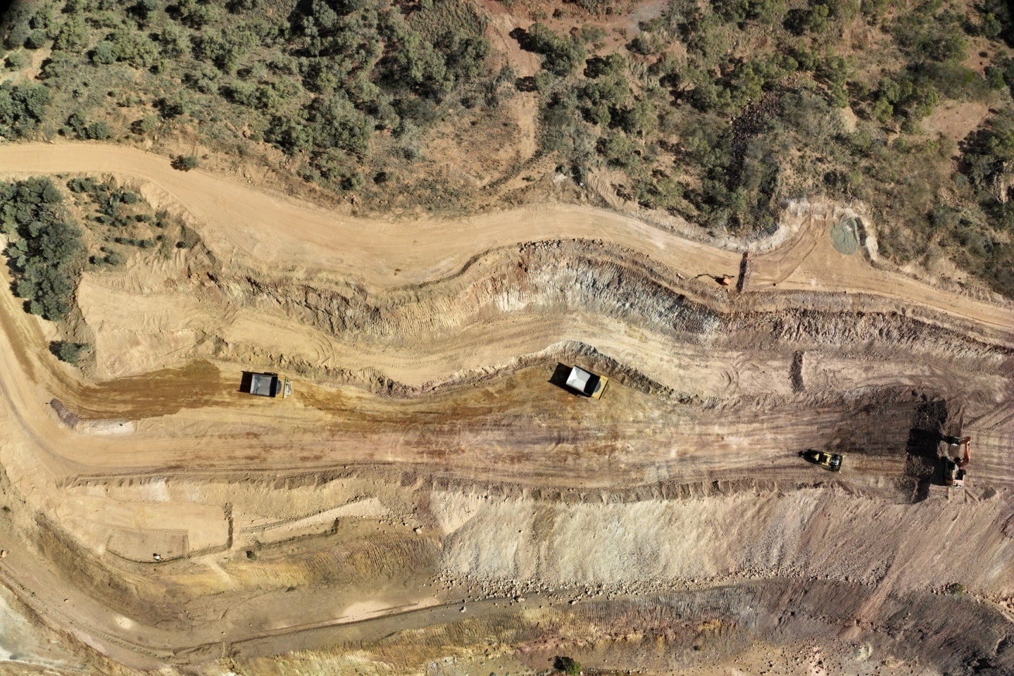 RE:GROUP secures dual copper mine contracts