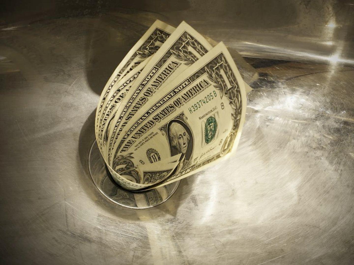 Bearish crypto bets lose record $2.7 billion as bitcoin surges toward $70,000