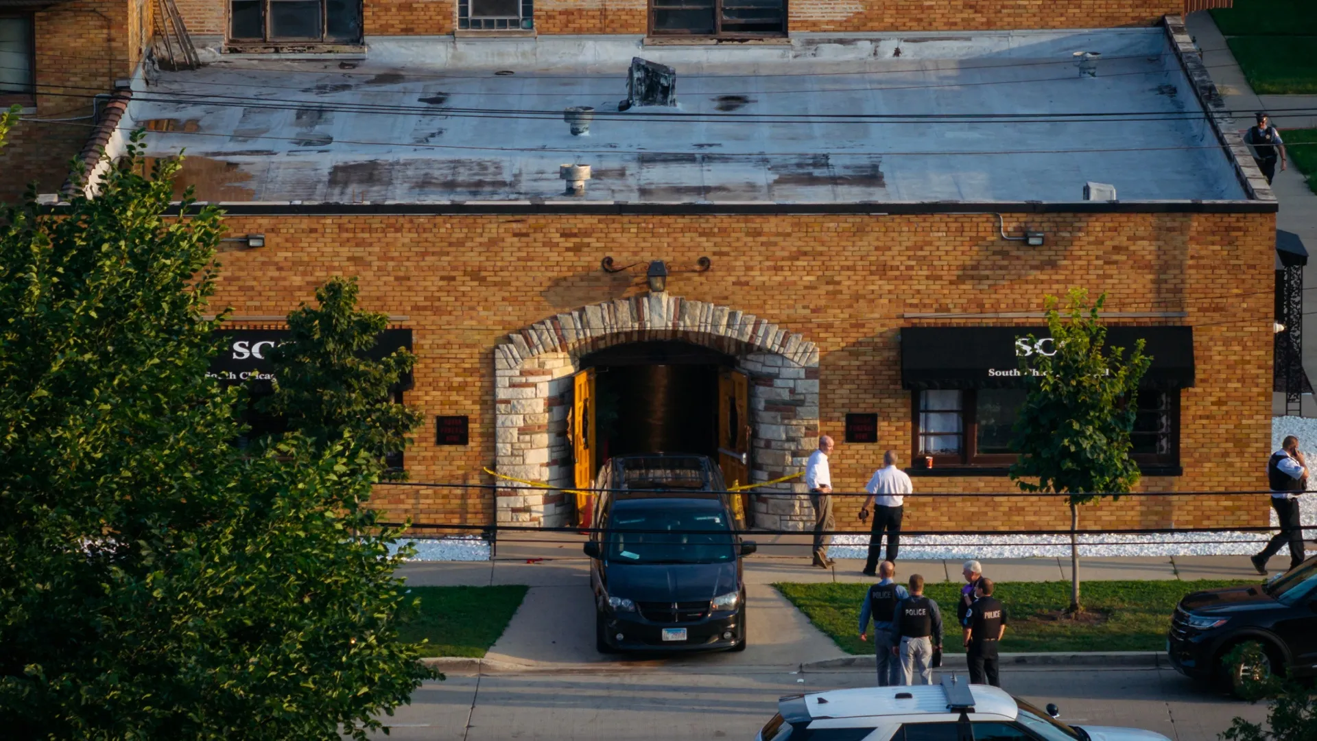 Chicago funeral home 57 bodies decomposing South Chicago Chapel