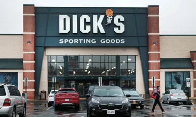Dick's Sporting Goods slashes 2026 outlook as consumer demand falls