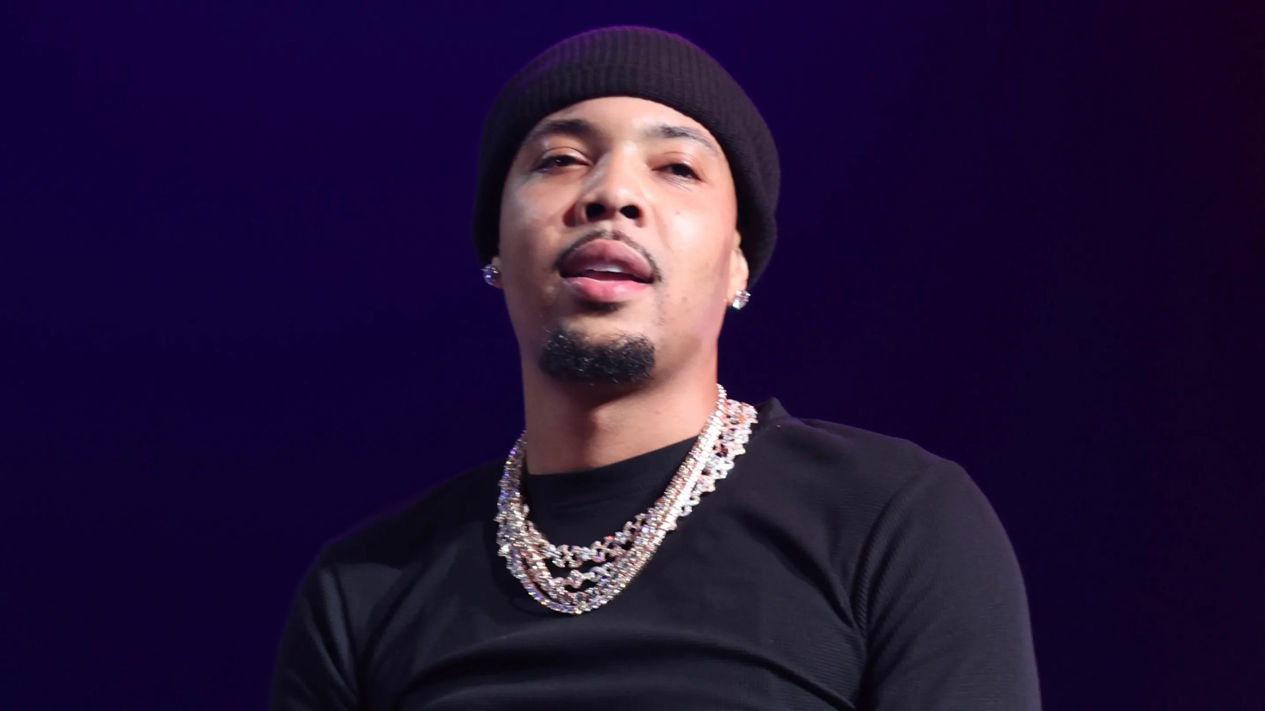 Oh, Nah! G Herbo's Reaction To Fan Snatching His Mic While He Was Performing Is Going Viral (WATCH)