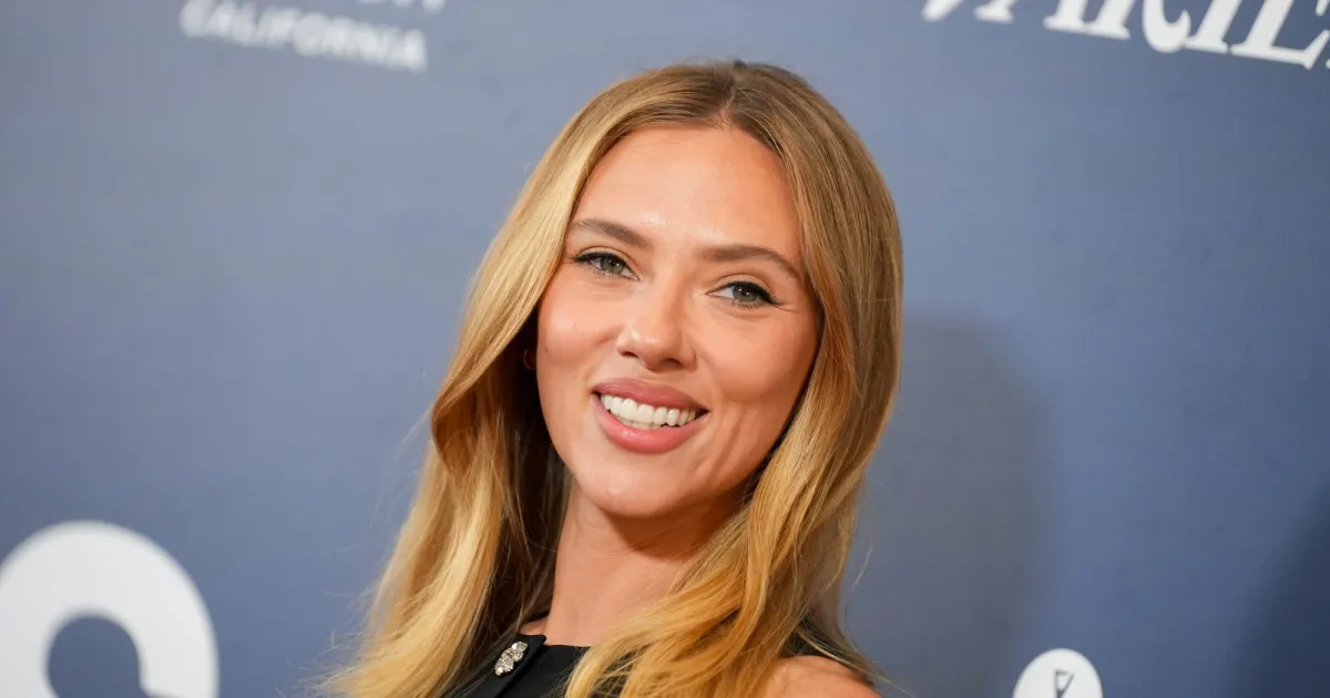 Scarlett Johansson's Classy Knit Tank Top Style Is on Amazon