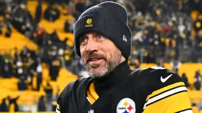 Aaron Rodgers Biographer Shares Insight Into Family Dynamic After Reunion Pic