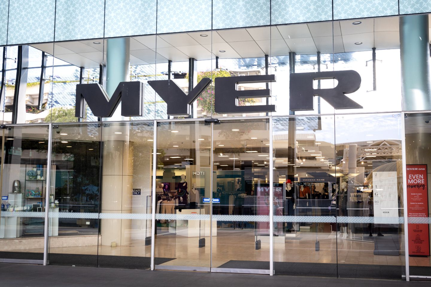 Opinion: Retailers facing a crisis of confidence