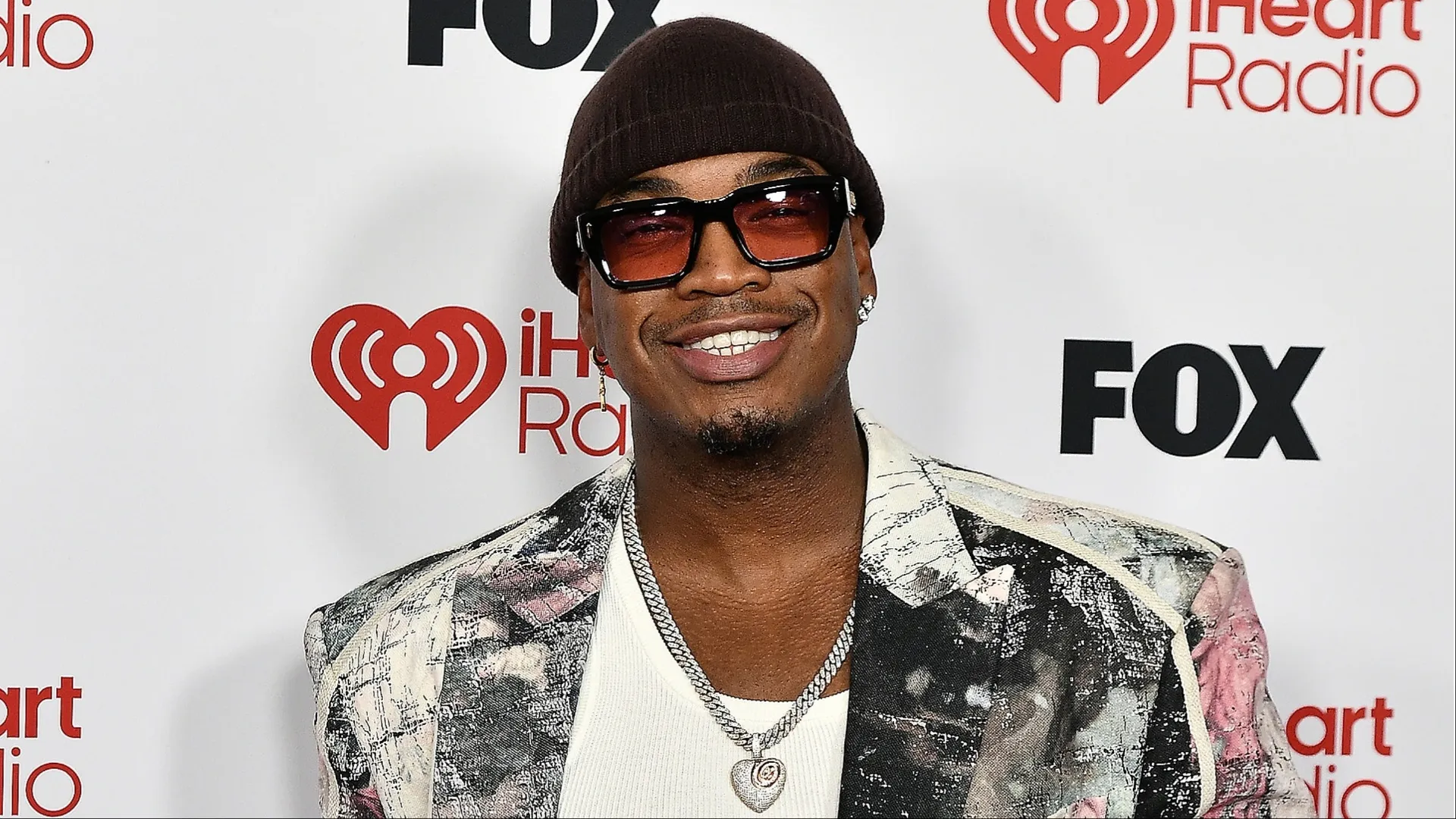 Ne-Yo's dog Ne-Yo lawsuit dog attack delivery driver package Dominique Bridgett