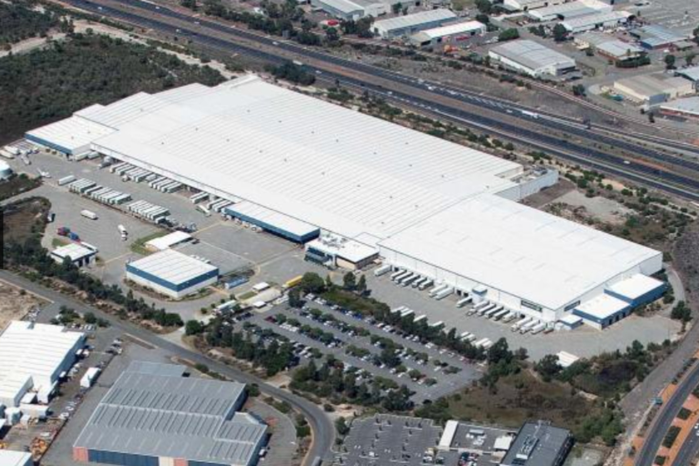 Hesperia to buy $263m distribution centre at Perth Airport