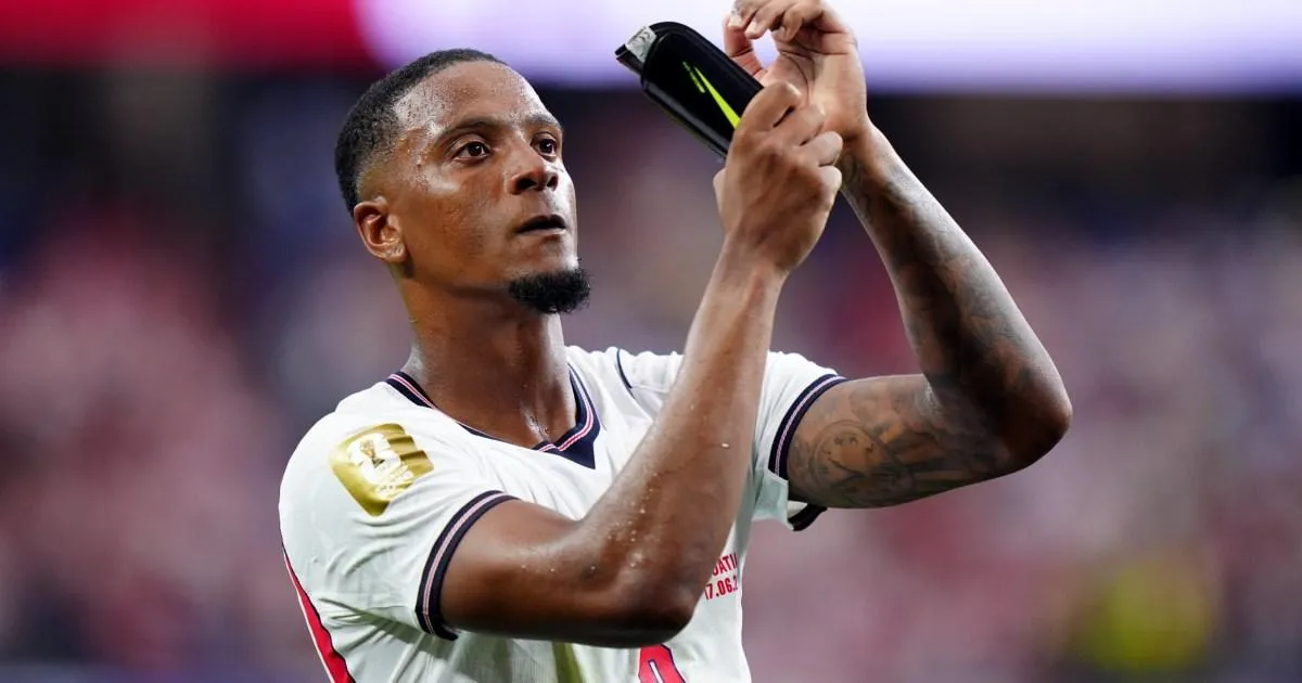 Ezri Konsa makes decision over Arsenal transfer after Aston Villa refusal | Football