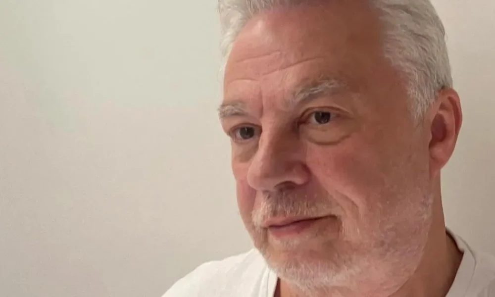 Trashcan Sinatras' musician John Douglas dies at 63 after illness