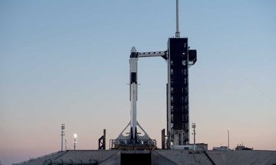 NASA Taps Blue Origin, Firefly For Services. SpaceX Stock Hits Resistance.