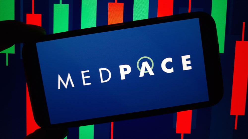 Medpace Hovers Near Entry, Offers Second Chance After Spike