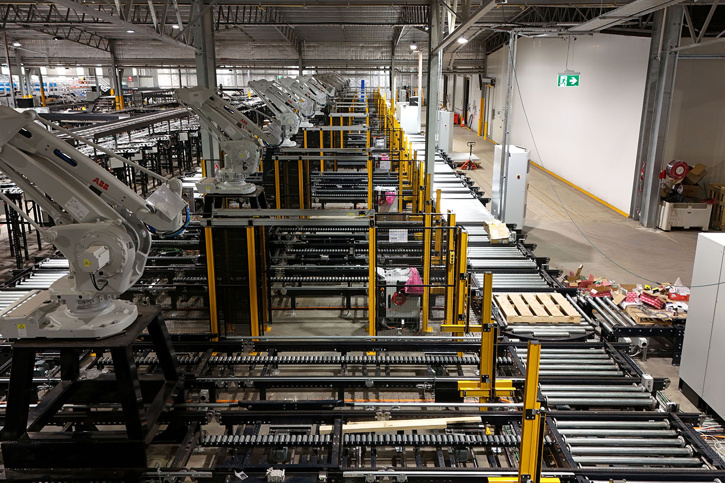 Avocado Collective opens $20m robotic packing shed in Manjimup