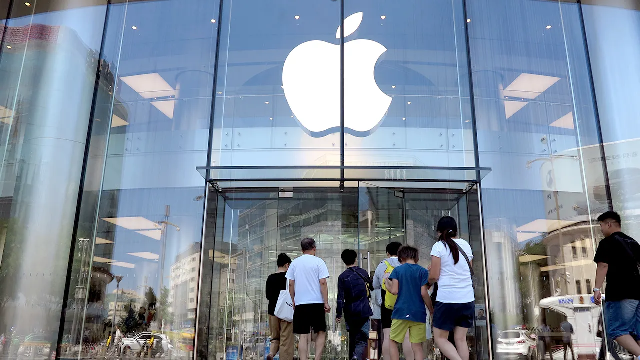 Apple tests CXMT memory chips for iPhones and MacBooks amid shortage