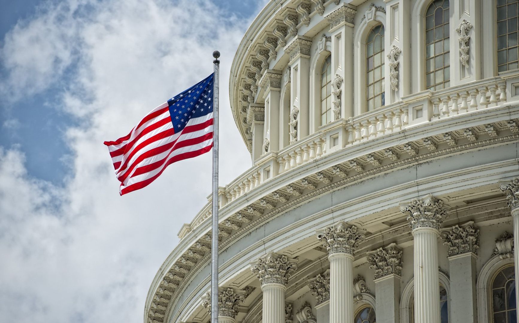 Bitcoin stuck near $64,000 as Clarity Act vote slips to September