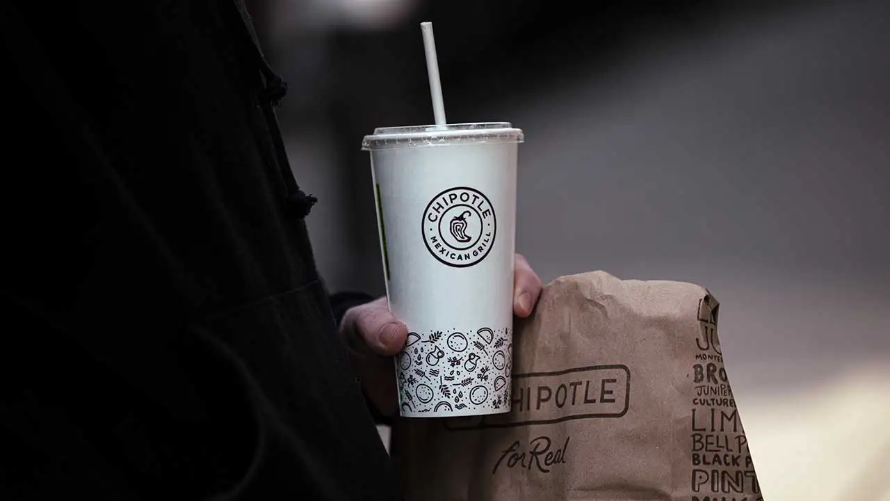 Minnesota woman sues Chipotle over alleged Salmonella-tainted burrito bowl
