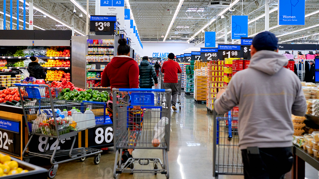 July PCE: Fed's favored inflation gauge remained elevated