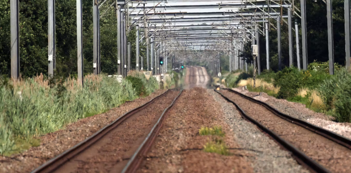 Can Britain’s railways cope with ever-more extreme heat? An expert Q&A