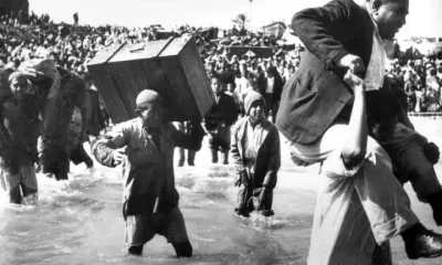Palestinian refugees fleeing Gaza in 1948