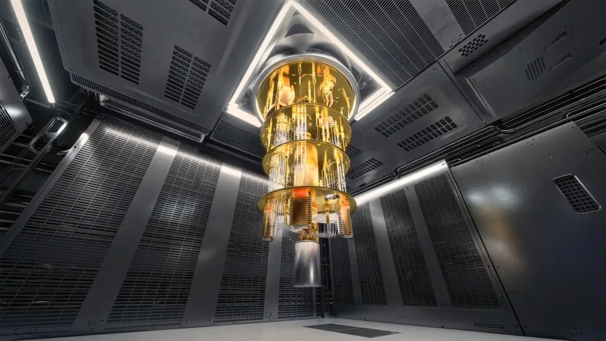 A gold-plated superconducting quantum processor suspended in a dilution refrigerator cooling system
